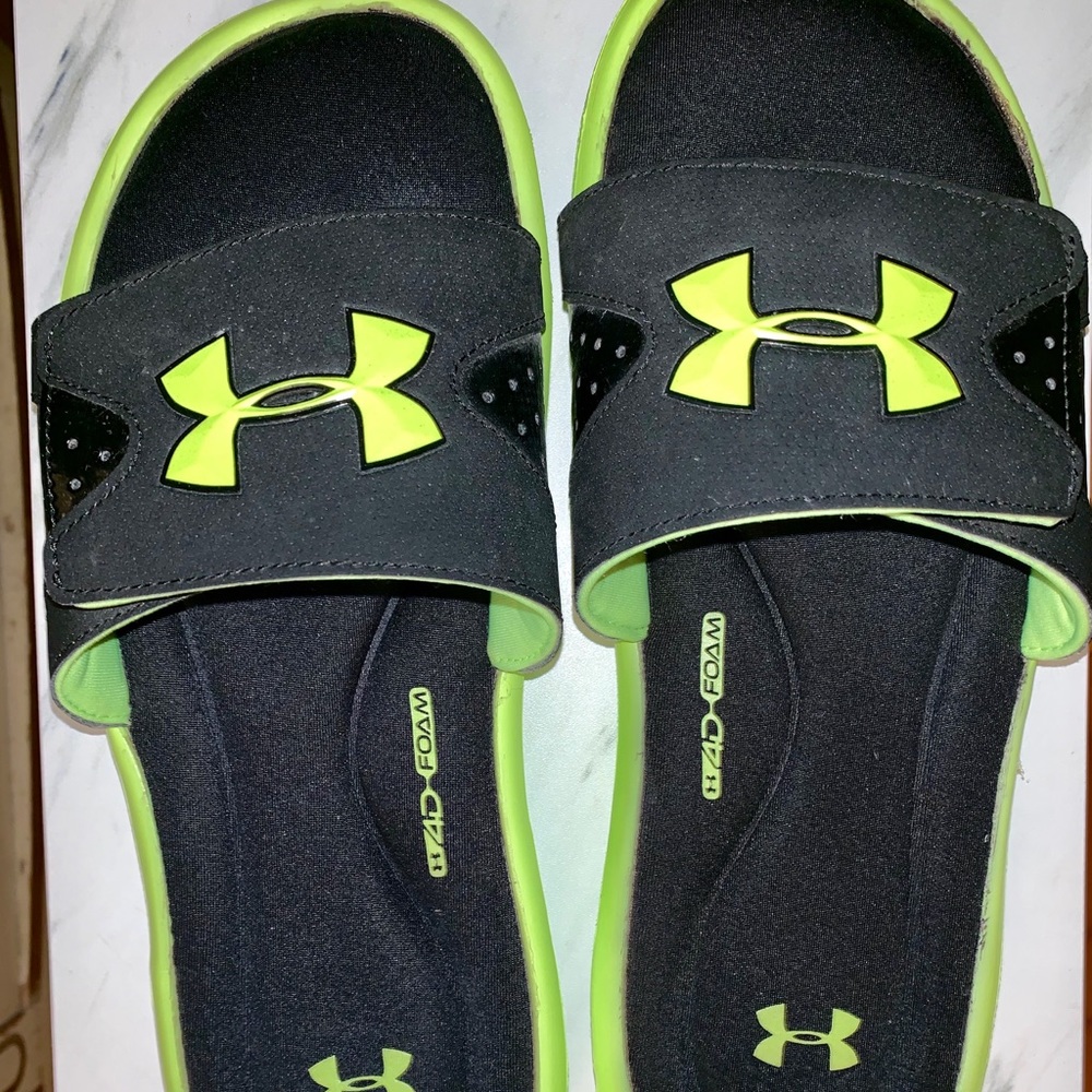 Under armour slides